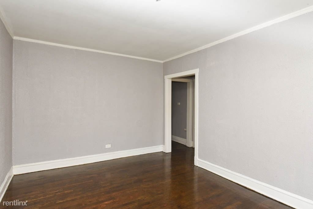 3600 W. Sunnyside, Unit 4 - Photo 7