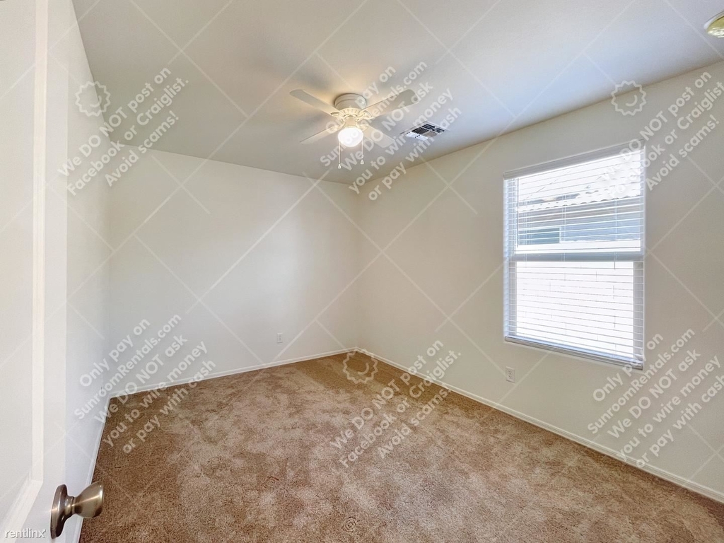 1736 E Desert Breeze Pl - Photo 3