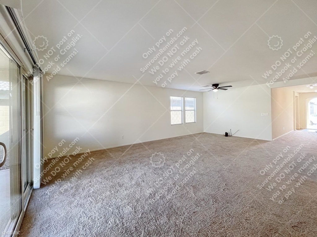 1736 E Desert Breeze Pl - Photo 11