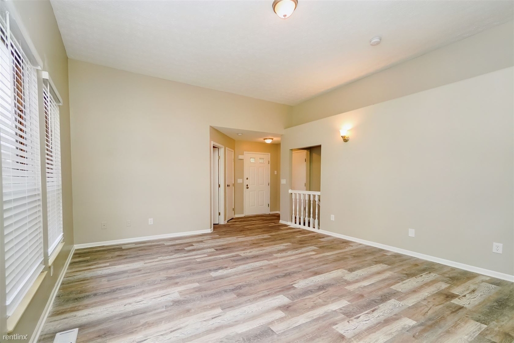 1238 Trevor Ct - Photo 3