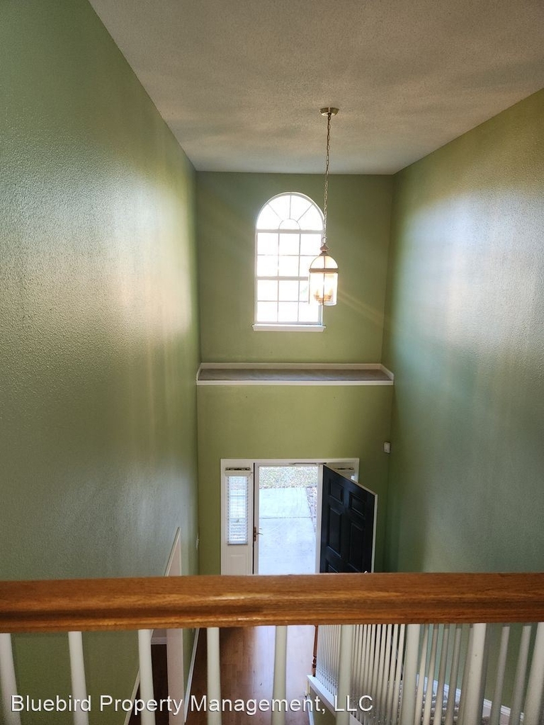 605 Traditions Way - Photo 20