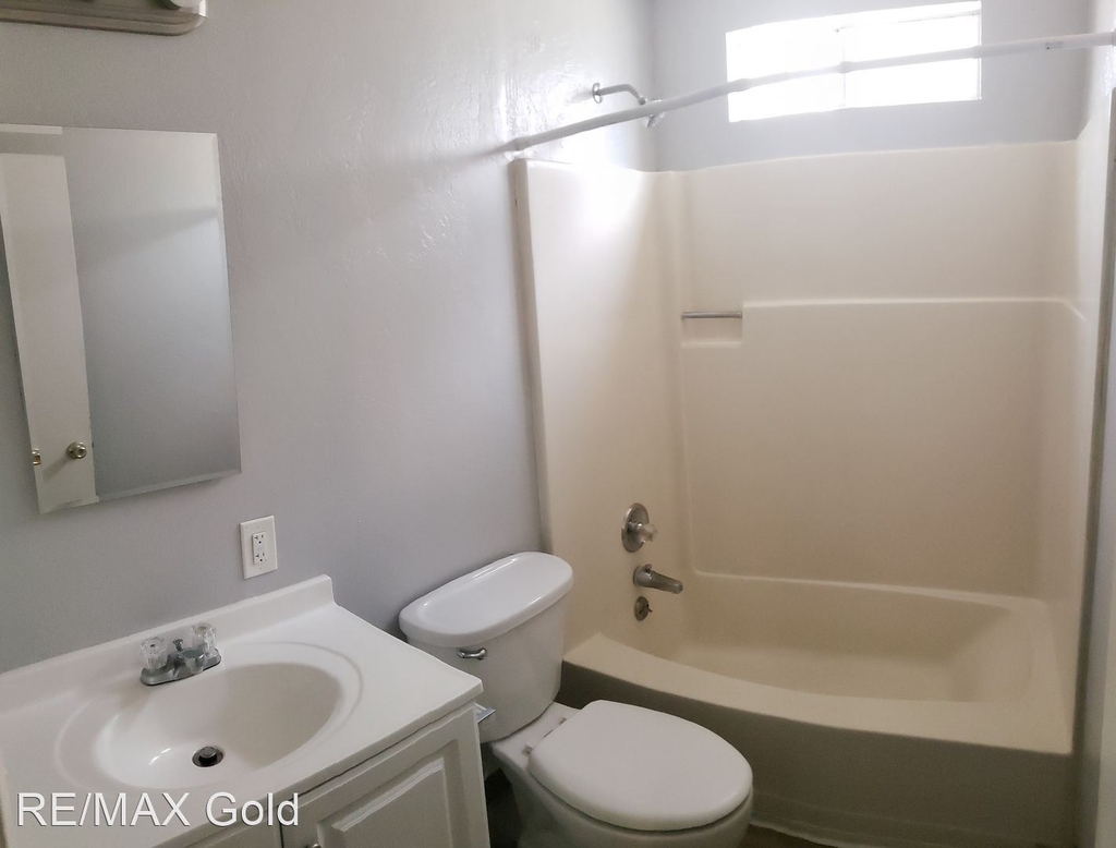 630 D Street - Photo 14