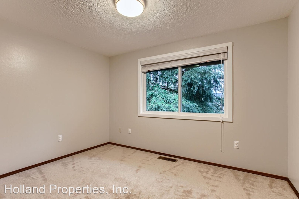 325 Se 18th Ave - Photo 20