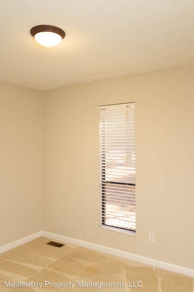 103 Deodora Court - Photo 11