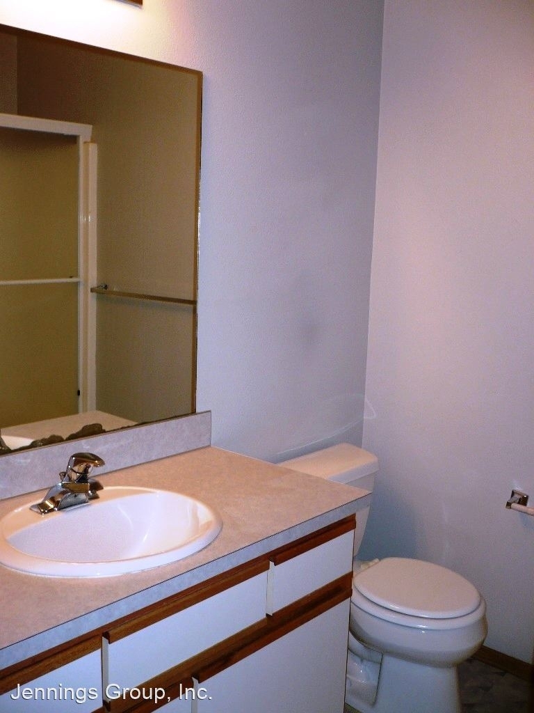 2001 Garden Ave #1-19 Millrace Garden Apartments - Photo 5