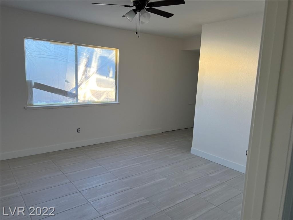 4040 Vahe Circle - Photo 5