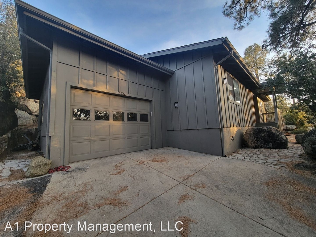 1589 Sierry Peaks Drive - Photo 0