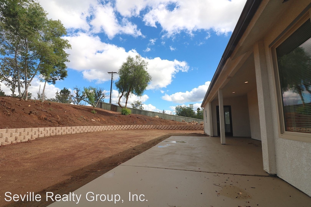 2040 Dehesa Rd - Photo 30