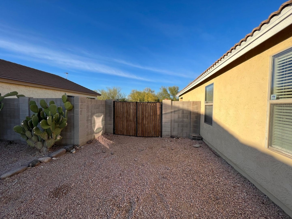 10164 E Caballero St - Photo 3