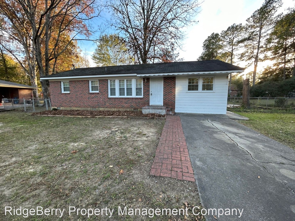 119 Benton Dr. Nw - Photo 0