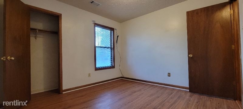 275 Lamden Ct - Photo 9