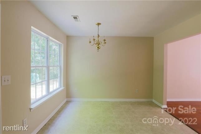 7024 R Lakeland Drive - Photo 3