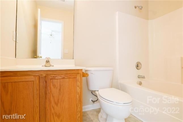 7024 R Lakeland Drive - Photo 10