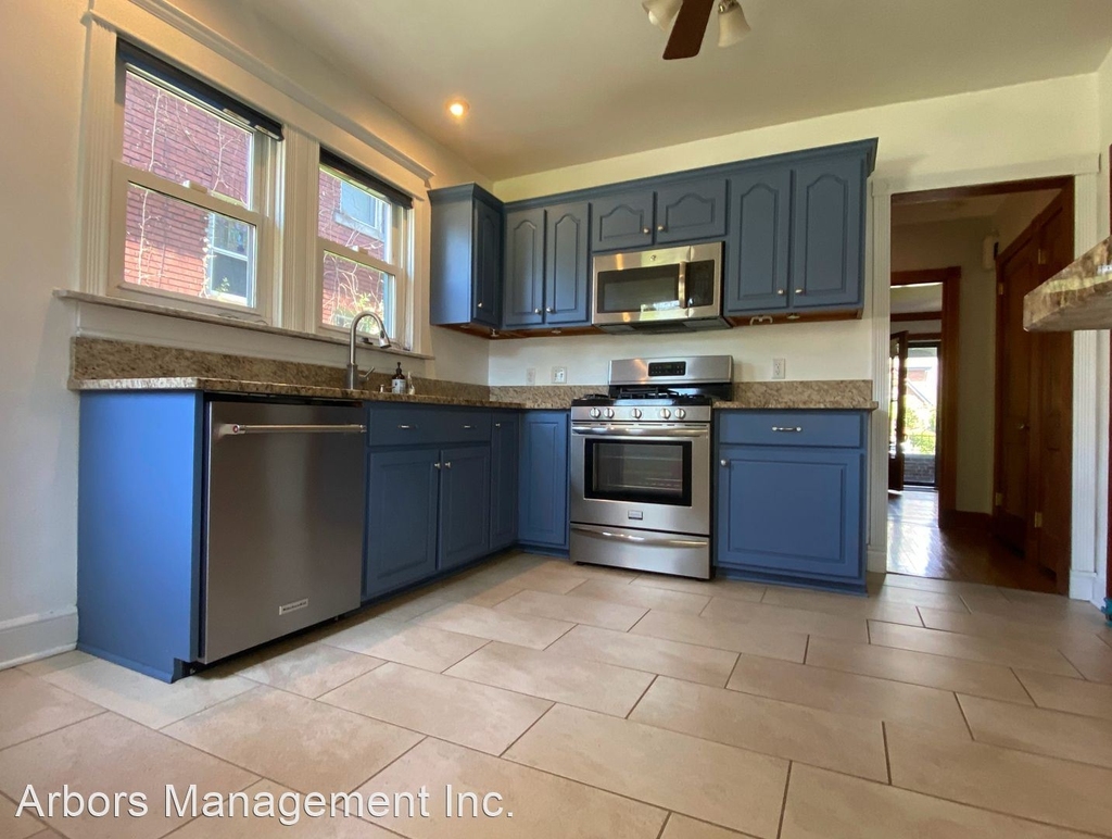 6942 Reynolds Street - Photo 6