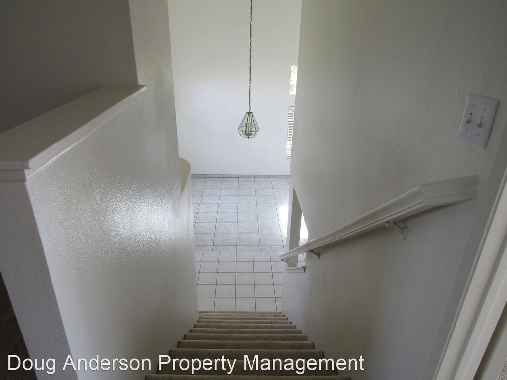 ***2556 Overland Avenue - Photo 21