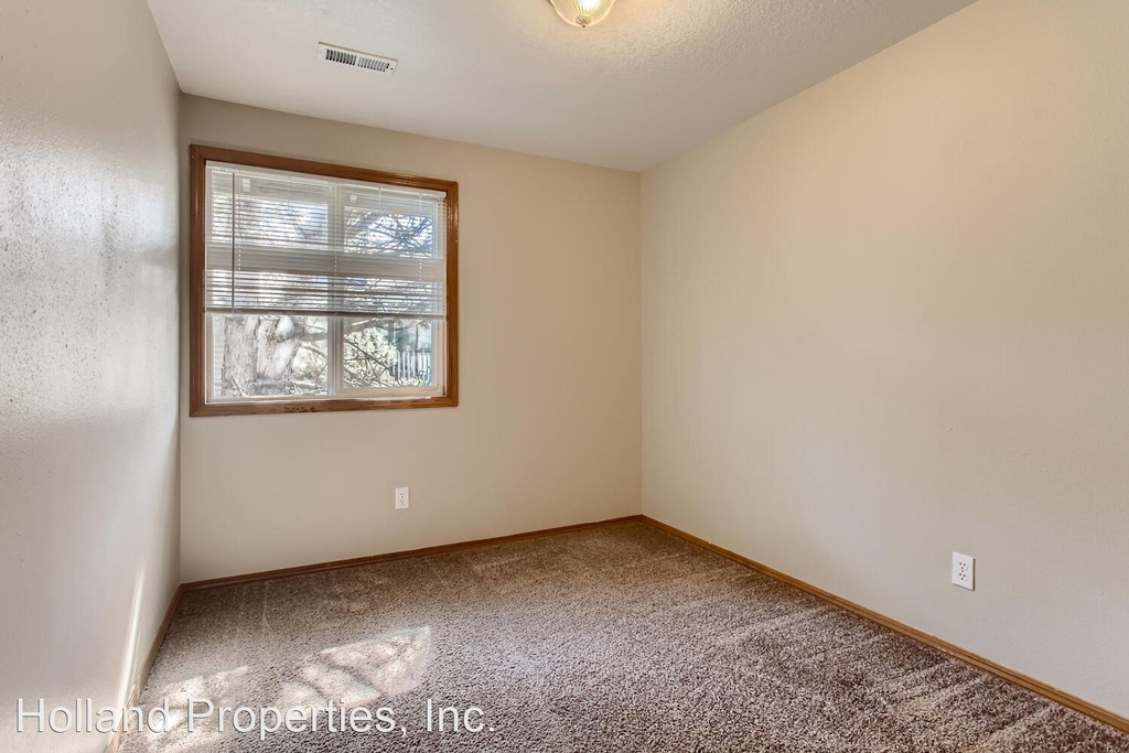 15466-70 Sw Donna Court - Photo 11