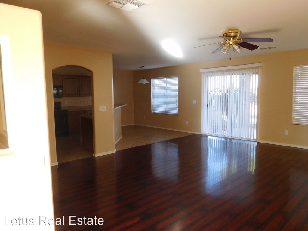 31611 N Sundown Dr. - Photo 2