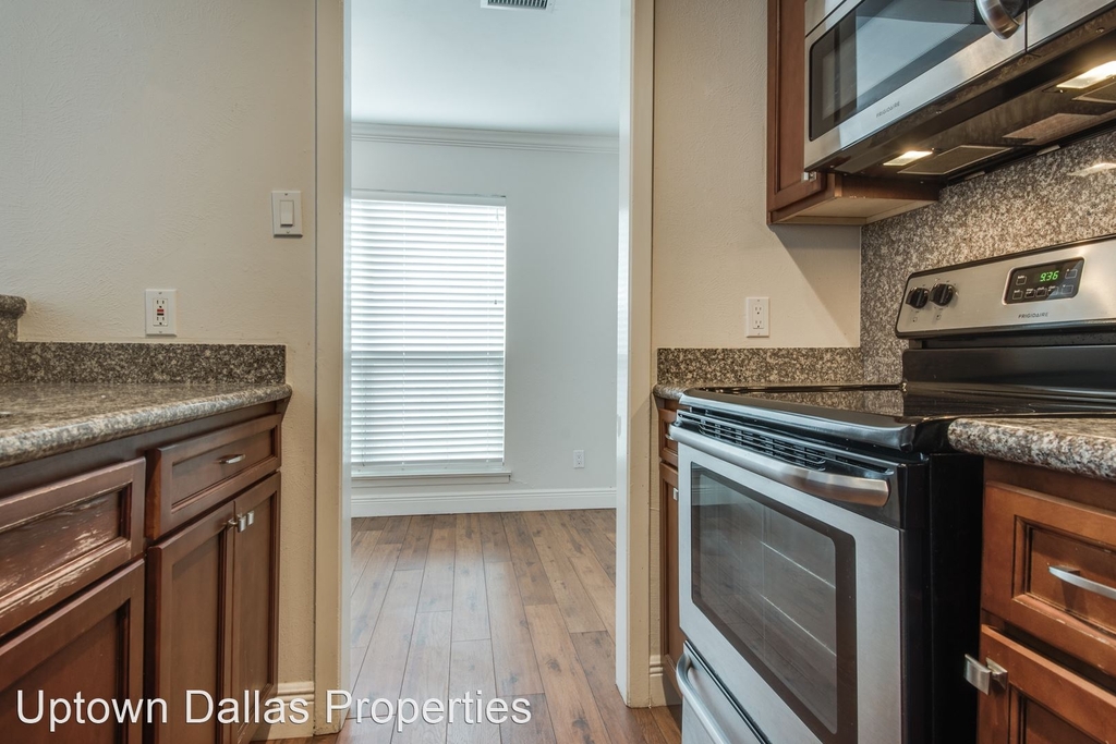 3907 Gilbert Ave #7 - Photo 2