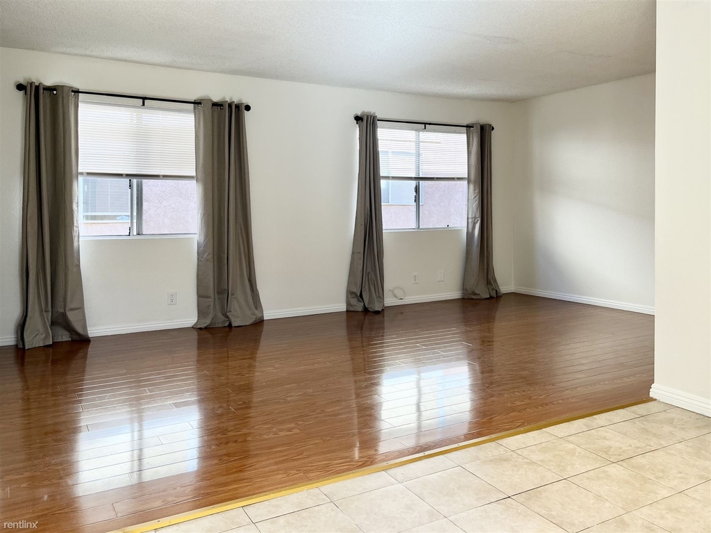 363 S Arroyo Dr Apt D - Photo 1