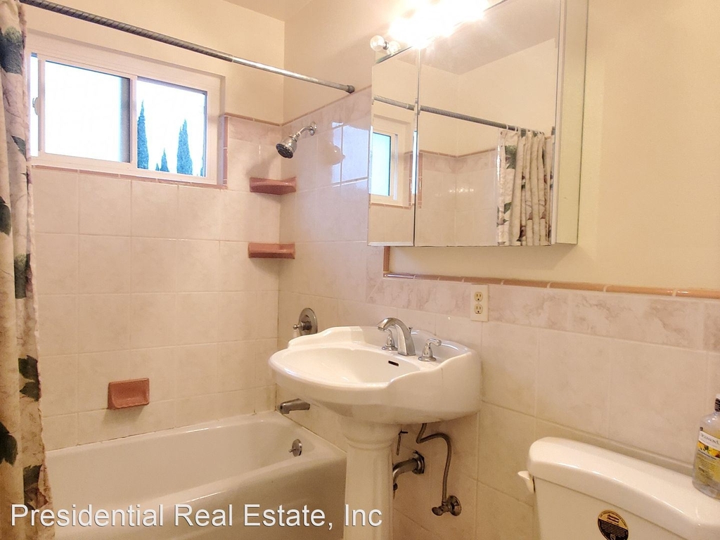 3253 Desertwood Lane - Photo 3