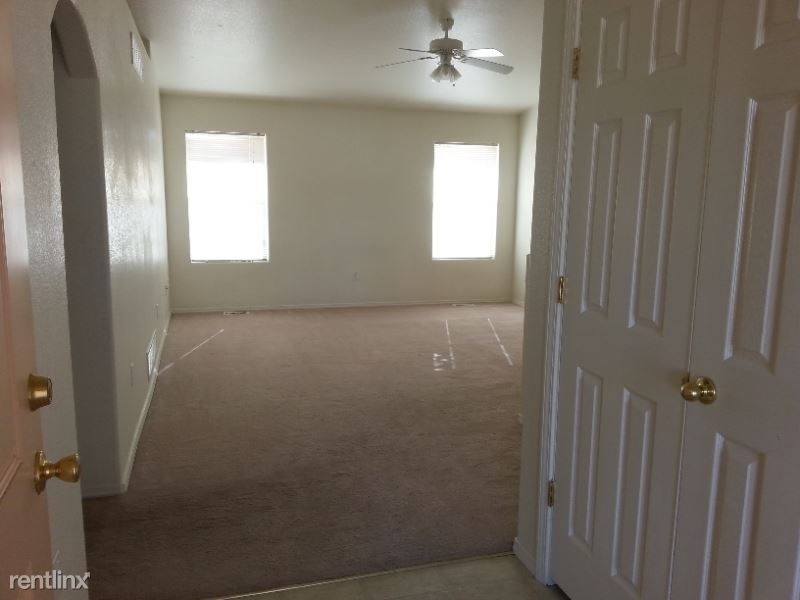 3536 Bobcat Ln. - Photo 4