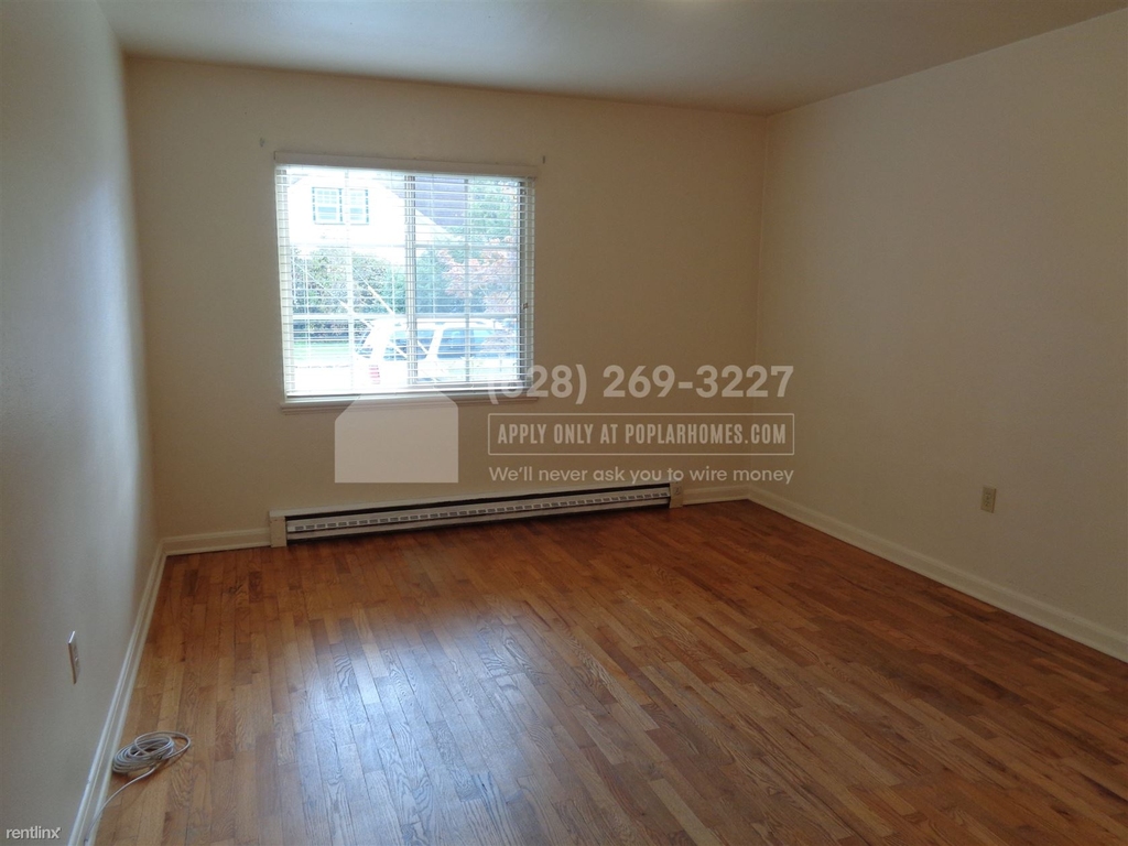 1596 Olive Street - Photo 16