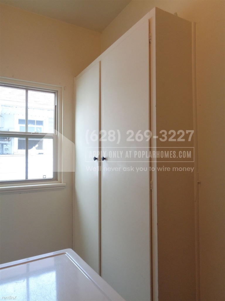 1596 Olive Street - Photo 6