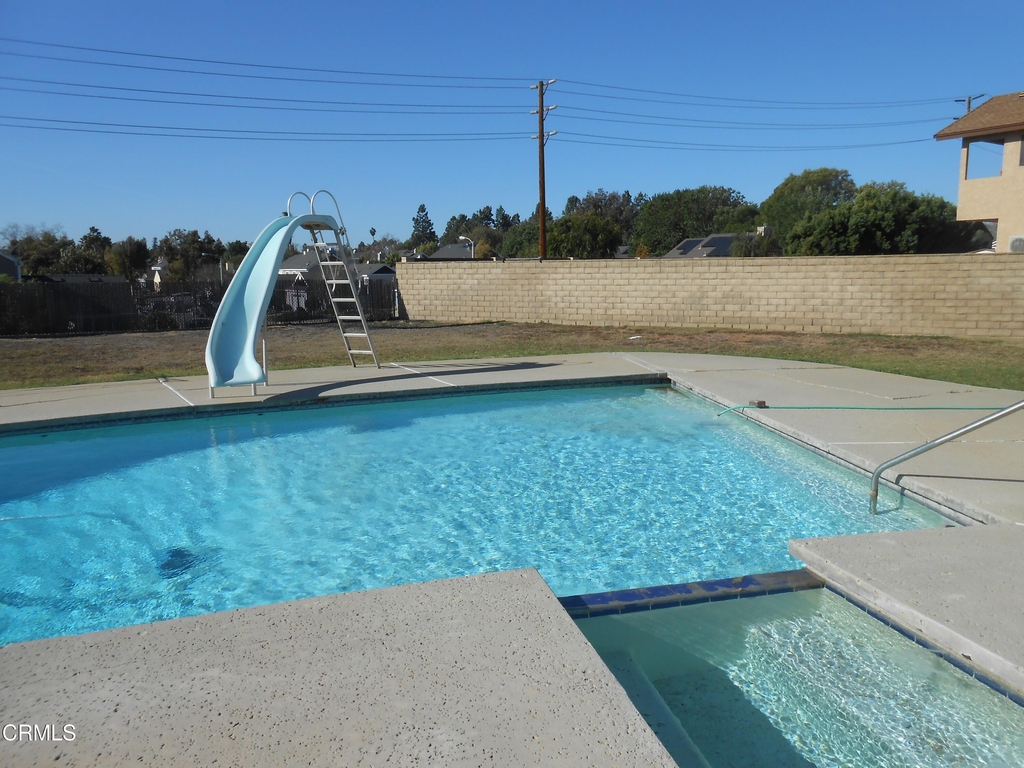 10010 Santee Court - Photo 1