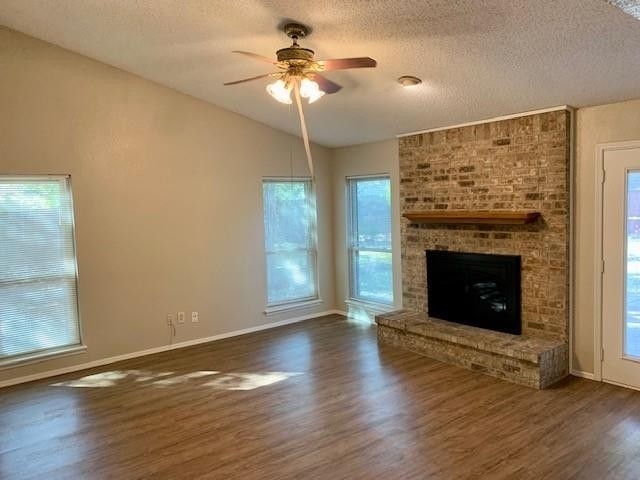 1701 Holly Spring Court - Photo 2