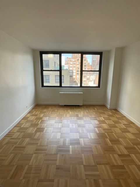  333 East 49th Street - Photo 9