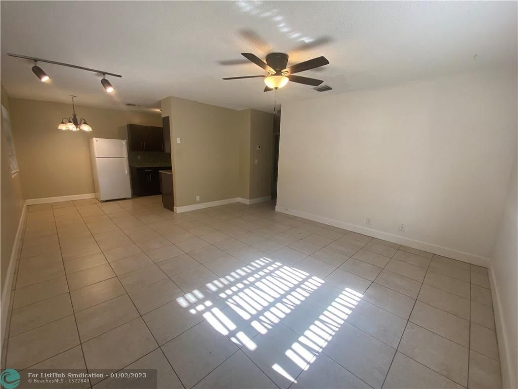 2500 Sw 18th Ter - Photo 5