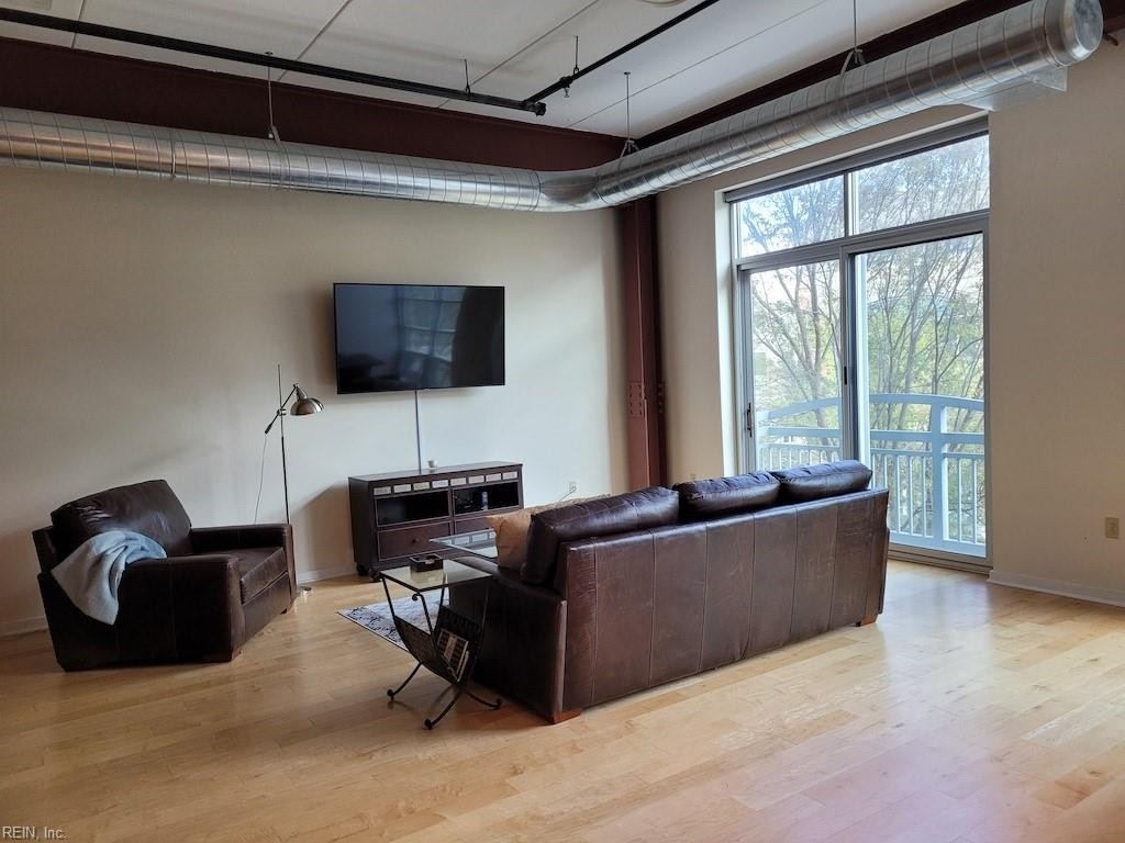 221 Market Street - Photo 11