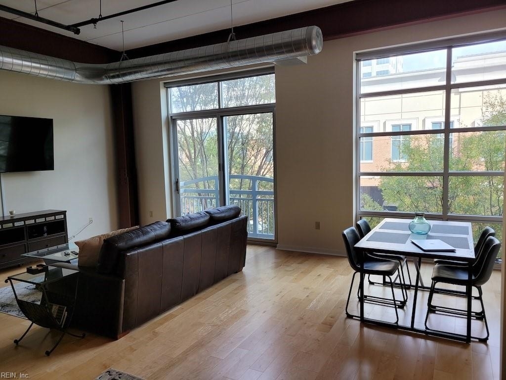 221 Market Street - Photo 12