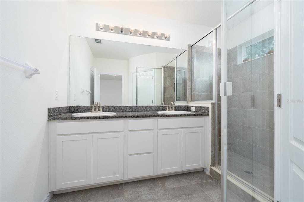 3844 Silverlake Way - Photo 24