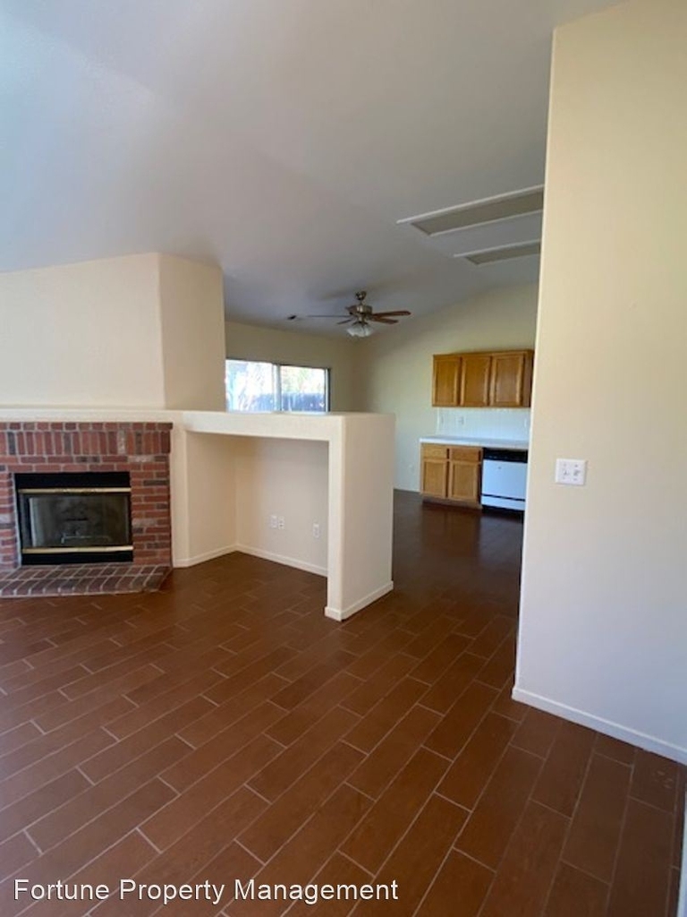 5532 W. Ashland Ct. - Photo 2