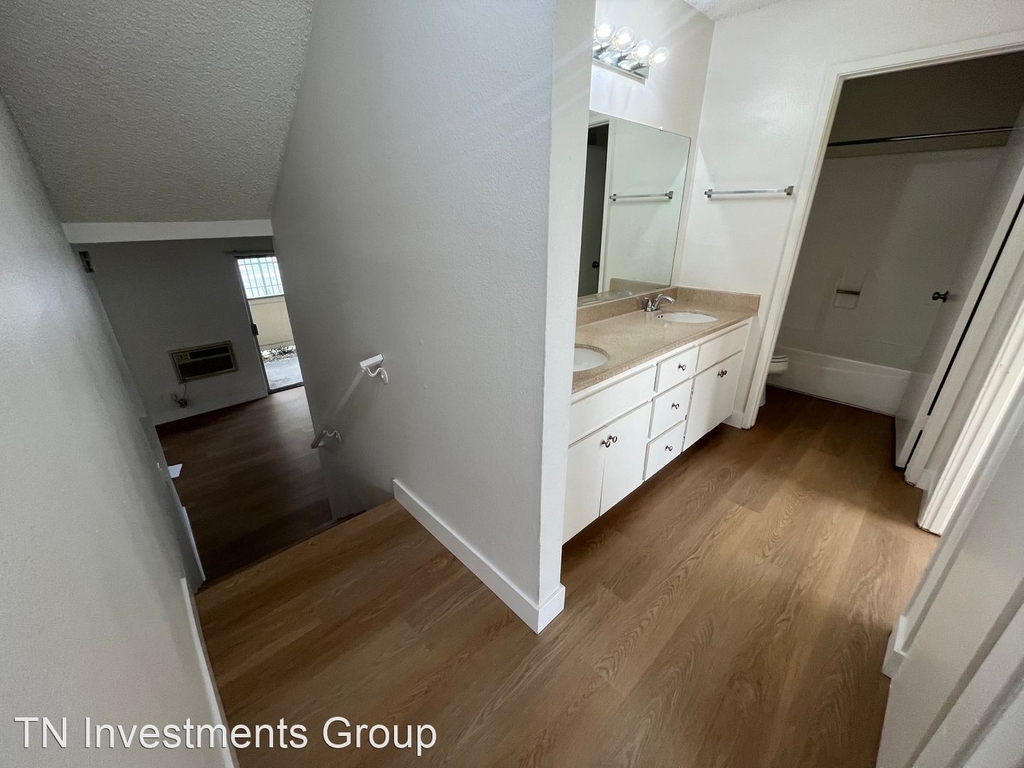 8100 Orangewood Ave. - Photo 4