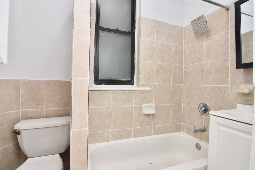 145 West 138th Street - Photo 6