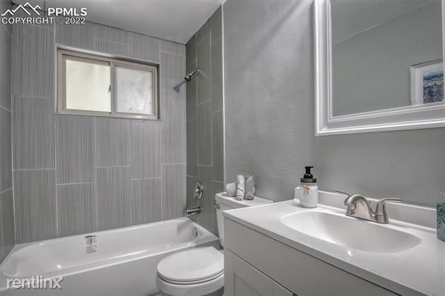 4724 R Portrait Place - Photo 19