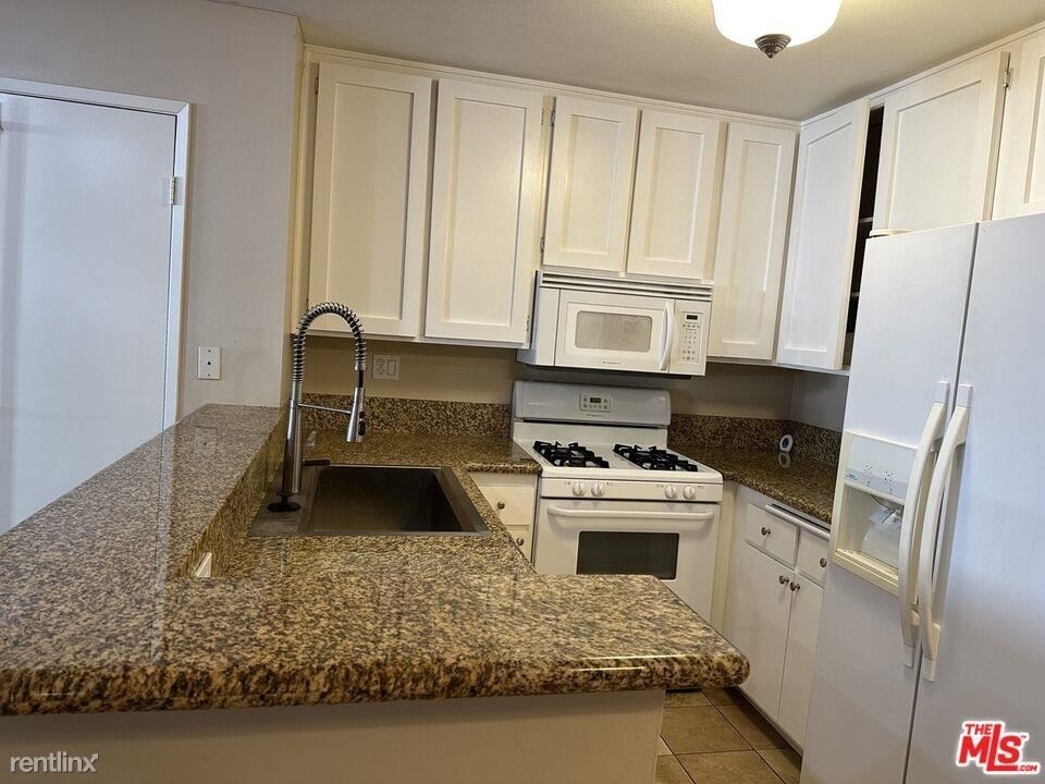 18808 Mandan St Apt 301 - Photo 1