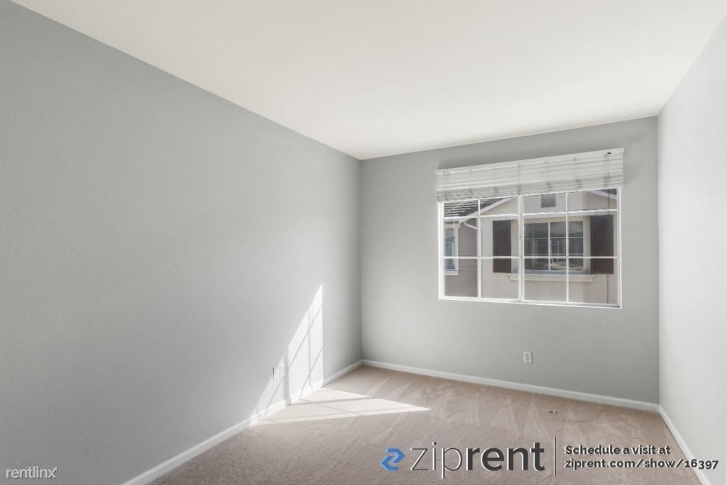 4154 Glenwood Terrace - Unit 2 - Photo 17