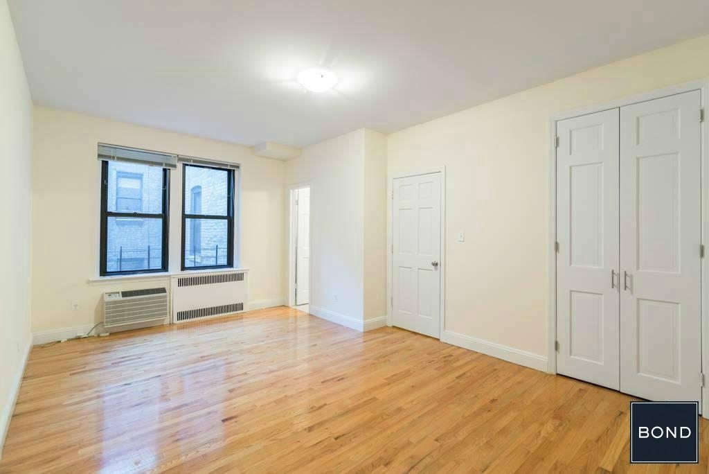 440 East 78th Street - Photo 0