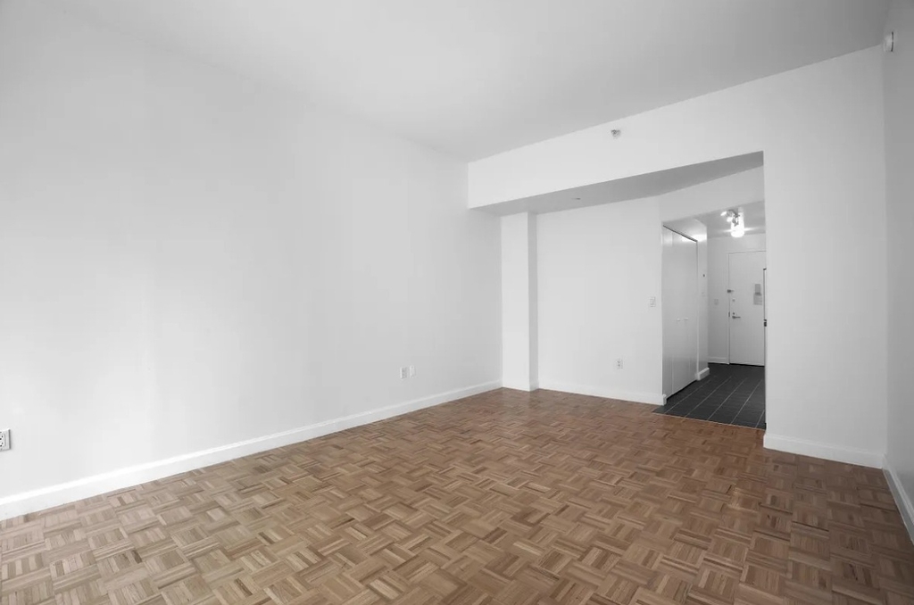 360 West 43rd Street - Photo 1