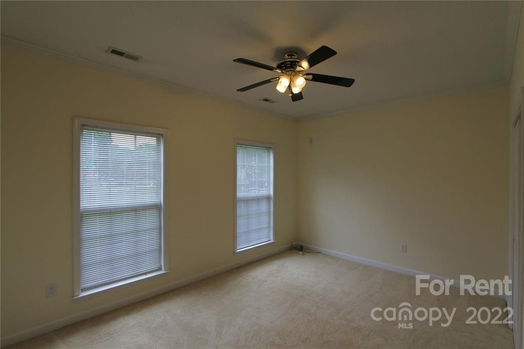 103 Currituck Court - Photo 2