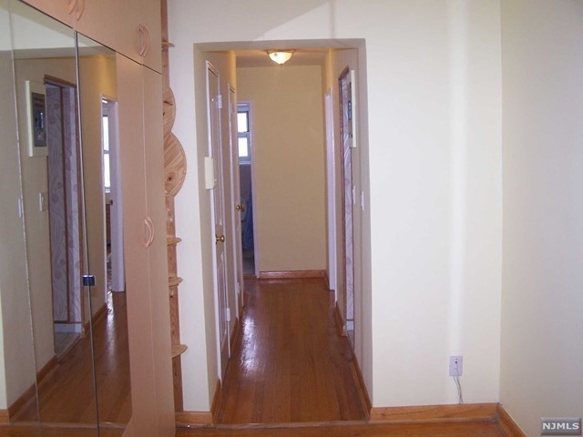 2215  North Central Road - Photo 3