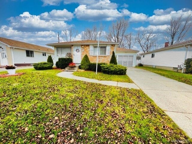 58 Crandon Boulevard - Photo 1