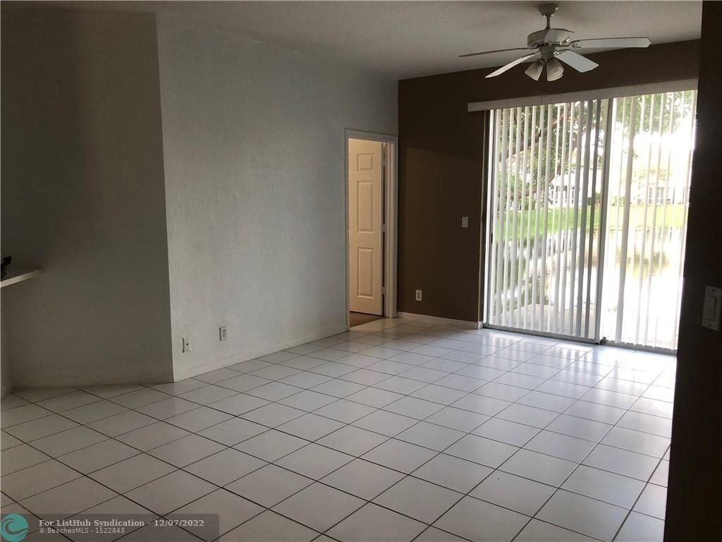 9049 Nw 54th St - Photo 3