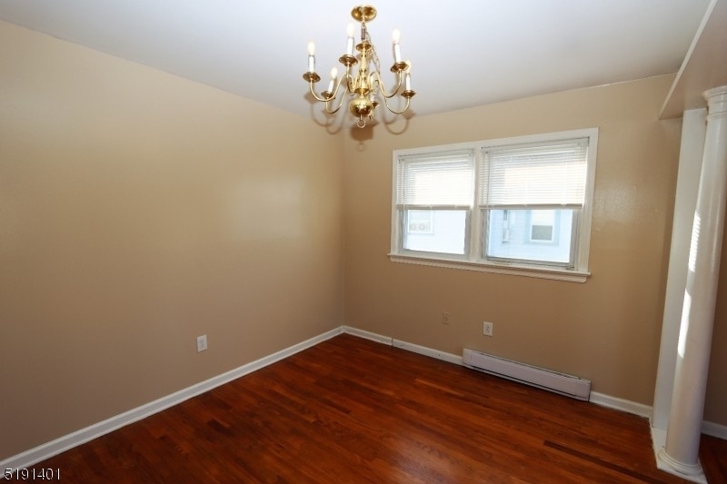 181 Broughton Ave - Photo 9