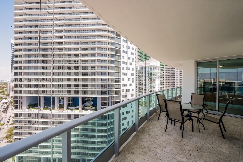 1331 Brickell Bay Dr - Photo 29