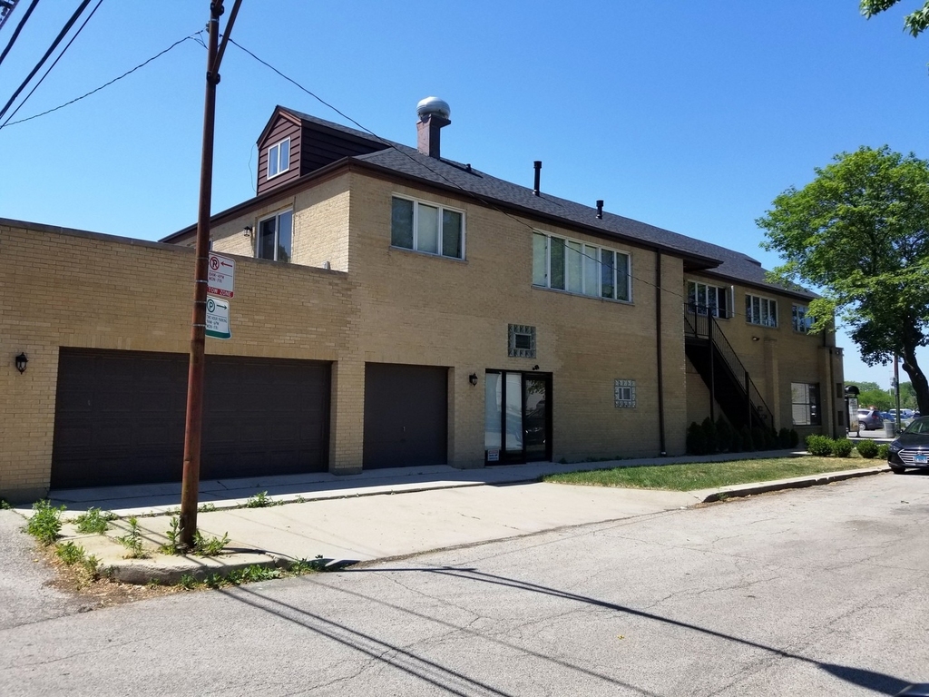 6139 W Touhy Avenue - Photo 18