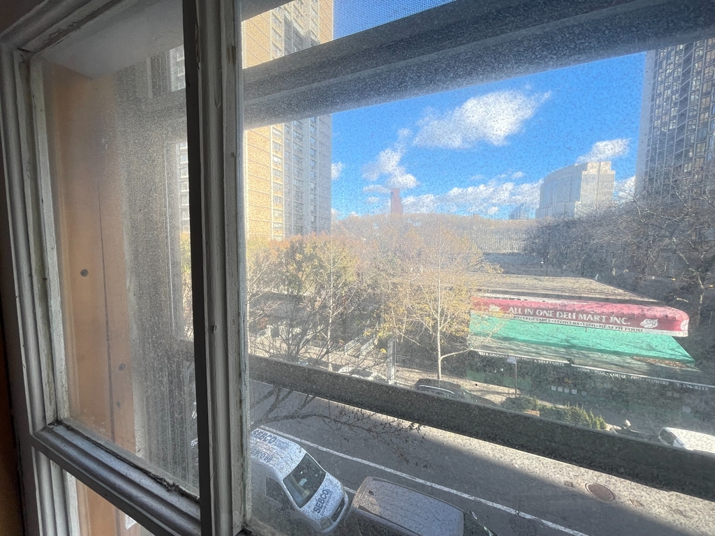 84 Henry Street - Photo 5